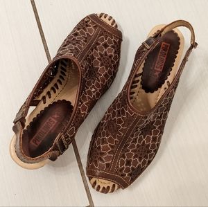 Pikolinos brown perforated heels sandals size 36